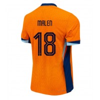 Camisa de Futebol Holanda Donyell Malen #18 Equipamento Principal Europeu 2024 Manga Curta